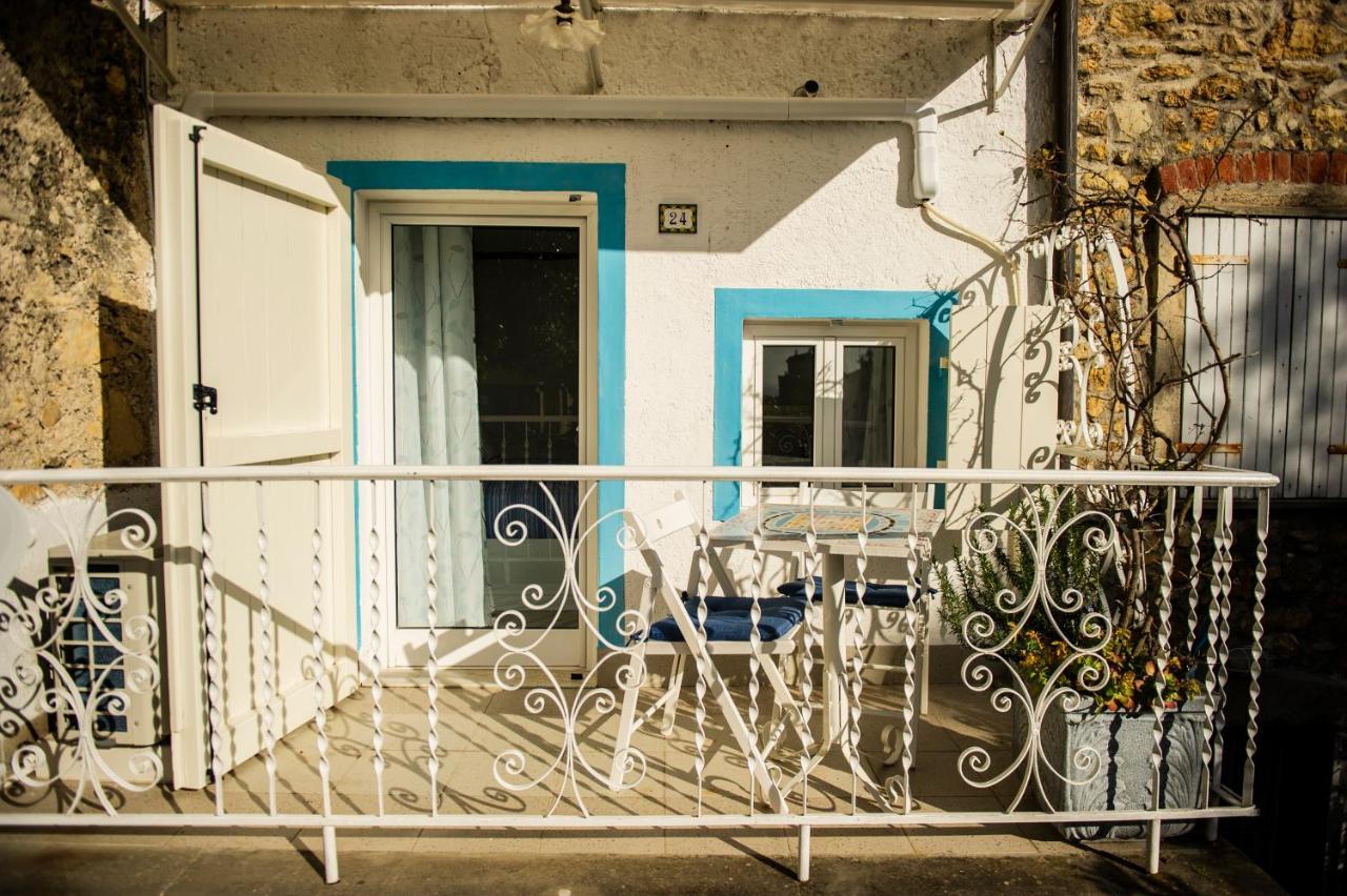 Borgo Antico - Il Nido Di Briciola Lerici Exterior foto